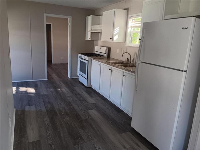 Pine Crest - Unit 49 - Kitchen