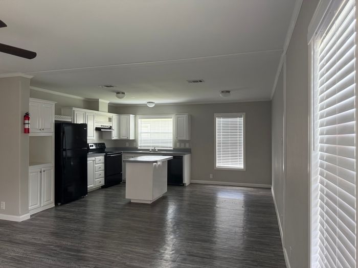 Clarke Springs - Unit 16122M - Kitchen