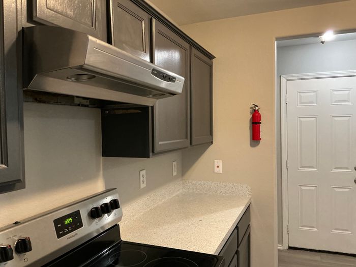 Clarke Springs - Unit 4502S - Kitchen