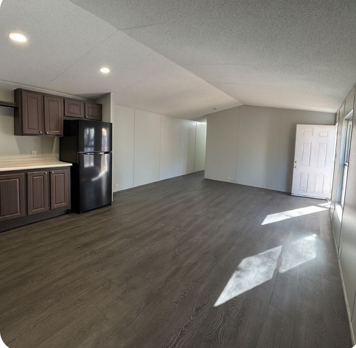 Eagles MHP - Unit 21 - Interior