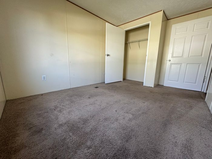 Colonial Gardens KS - Unit 41 - Bedroom