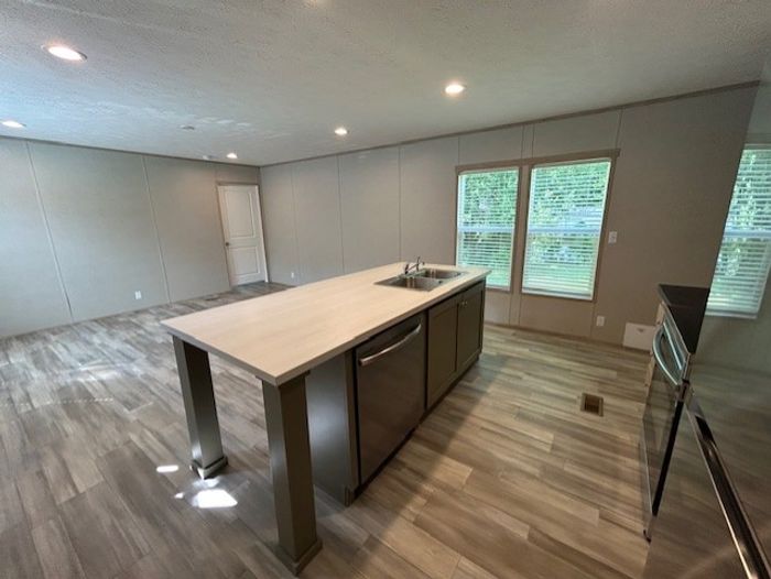 Pleasant Ridge MHP - Unit 120S - Kitchen