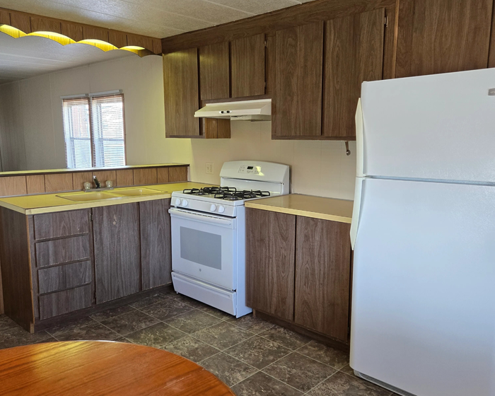Parkhaven Estates - Unit 107N - Kitchen