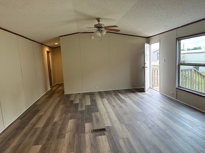 Bel Aire - Unit B22 - Interior