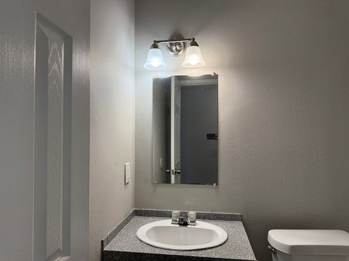 Clarke Springs - Unit 16034M - Bathroom