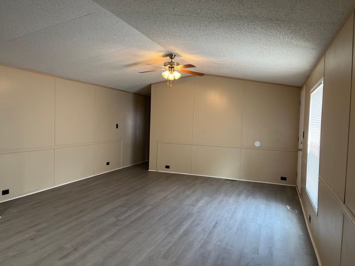Countryside MHP OK - Unit 14 - Interior