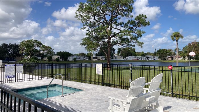 Lakewood Village MHC and RV Resort - Unit 98