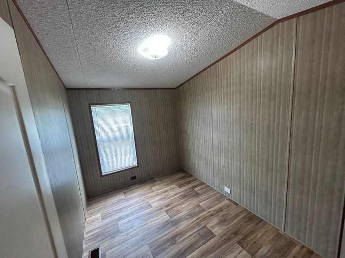 Crestview MHC OK - Unit E49 - Interior
