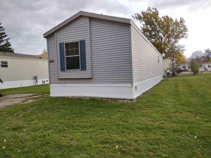 Pasadena MHC - Unit FRE2324 - Exterior