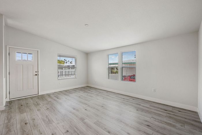 The Lakes at Hemet West - Unit 49 - Interior