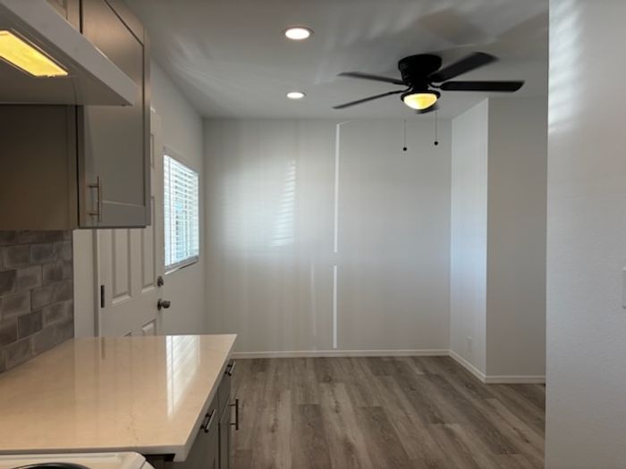 Rosehaven Estates & RV Resort - Unit 435 - Interior