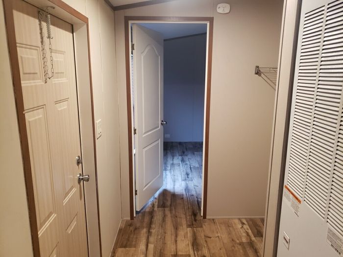 The Orchards/Paradise - Unit 26 - Entryway