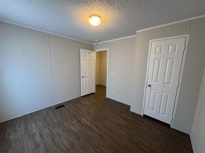 Fort Wayne MHC - Unit 620 - Bedroom