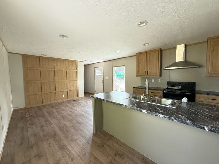 Avalon GA - Unit 106 - Kitchen