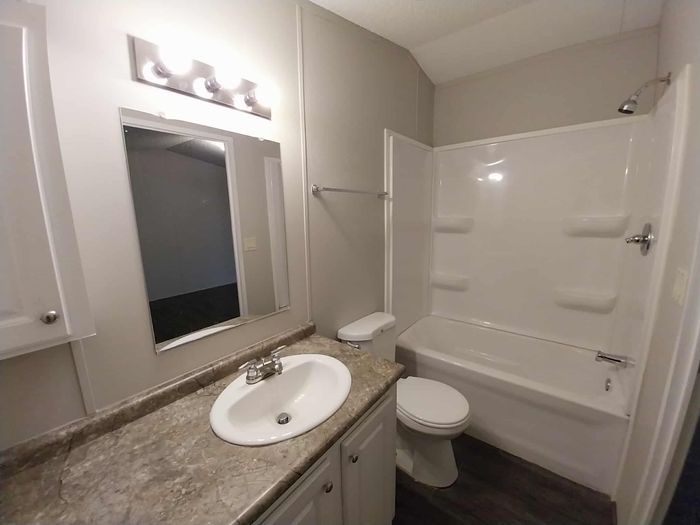 Sleepy Hollow - Unit 5 - Bathroom