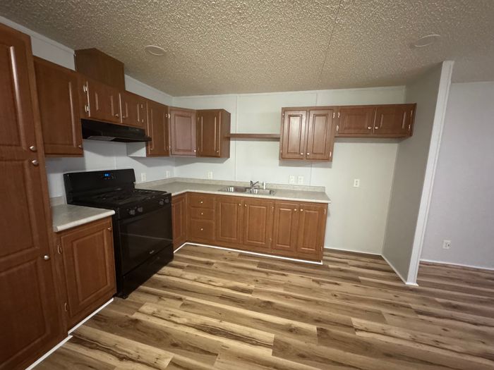 The Orchards/Paradise - Unit 74 - Kitchen