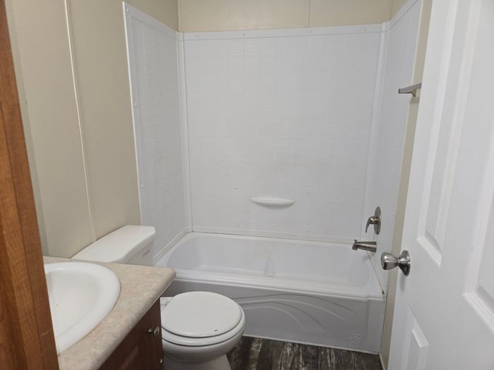 Saginaw Villas - Unit GE2904 - Bathroom