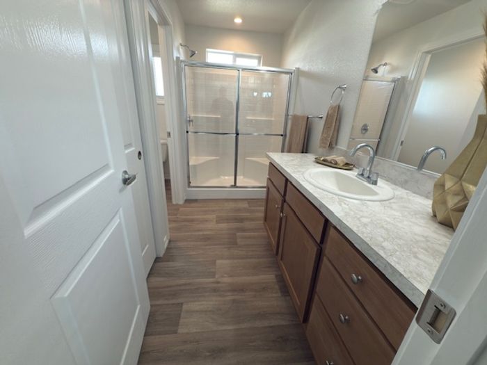 The Lakes at Hemet West - Unit 62 - Bathroom