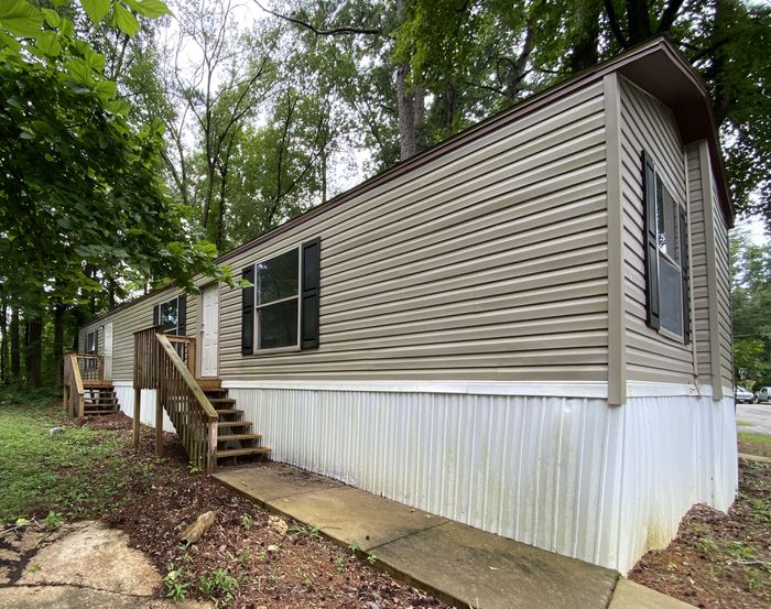 Woodward Estates MHP - Unit 75 - Exterior