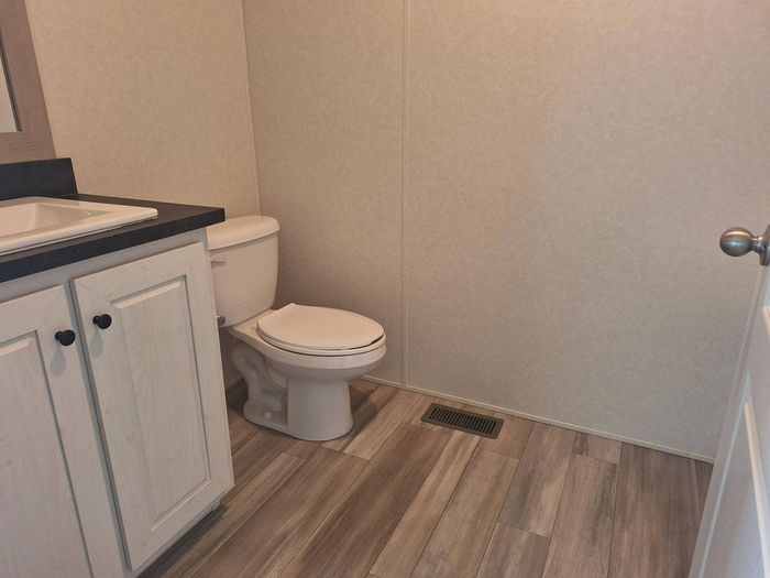 Sherwood Heights - Unit 64A - Bathroom
