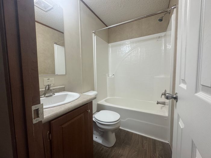 The Orchards/Paradise - Unit 65 - Bathroom