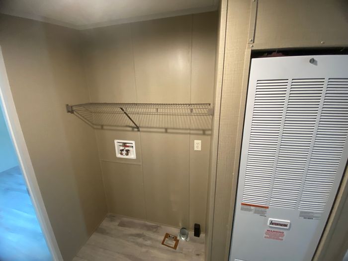 Sunnyvale Estates MHP - Unit 122