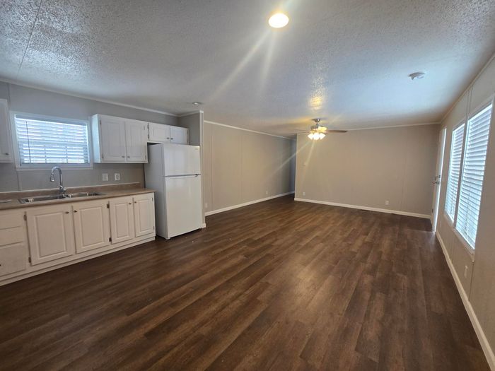 Royal Highlander - Unit BO1006 - Interior