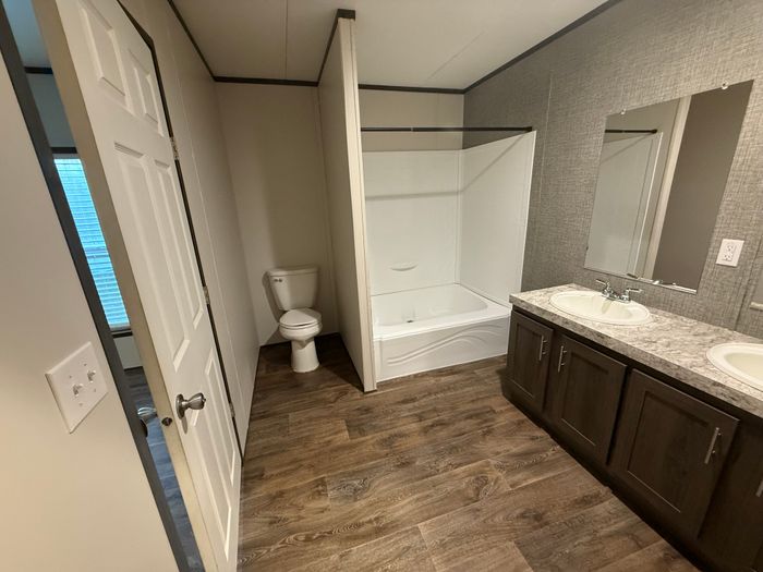 Dry Creek - Unit 156 - Bathroom