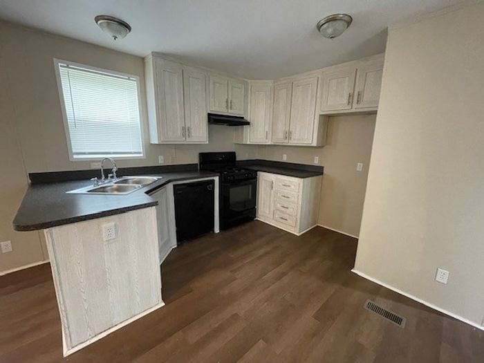 Coachlight Village South (CLS) - Unit 21 - Kitchen