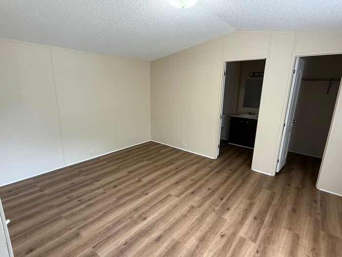 Coachlight Village East (CLE) - Unit EW16 - Interior