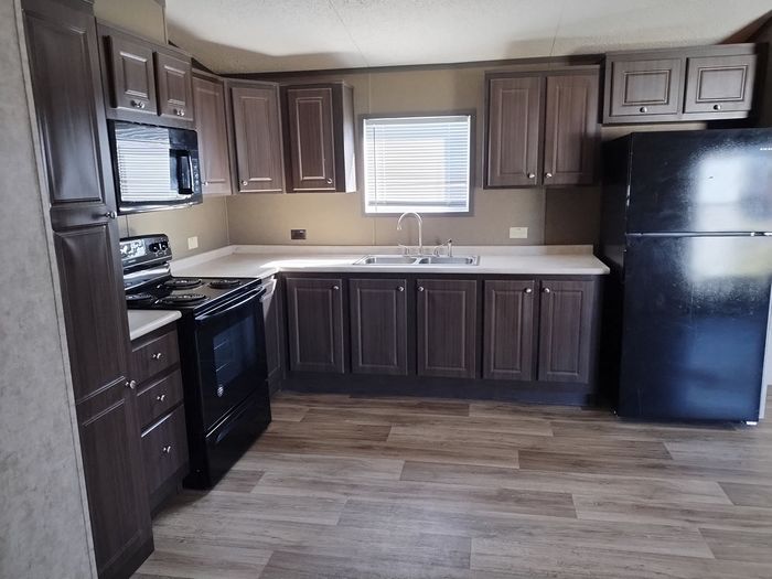 Gateway RV - Unit 22 - Kitchen