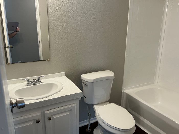 Clarke Springs - Unit 16011C - Bathroom