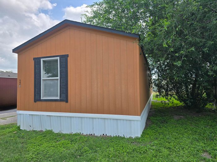 Shady Acres MH & RV Resort - Unit 324 - Exterior