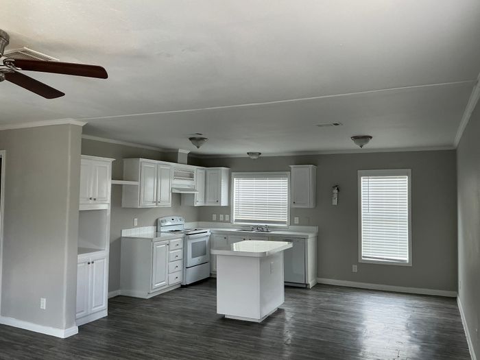 Clarke Springs - Unit 15838R - Kitchen