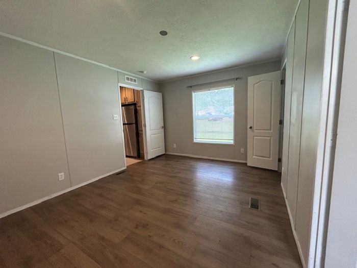 Suburban Woods - Unit 717 - Bedroom