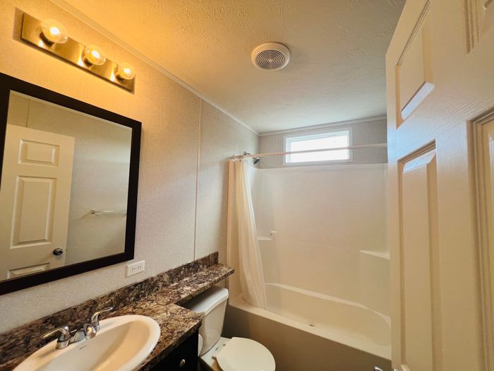 Alliance Meadows - Unit J16 - Bathroom