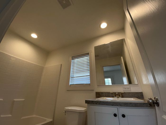 Villa Cielo (Green Valley) - Unit 47 - Bathroom