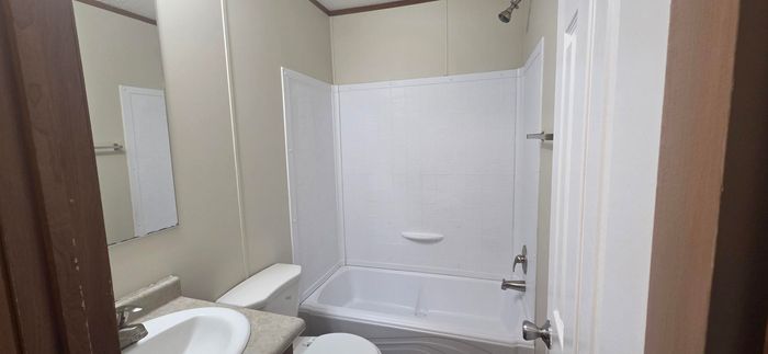 Ravines - Unit 35 - Bathroom