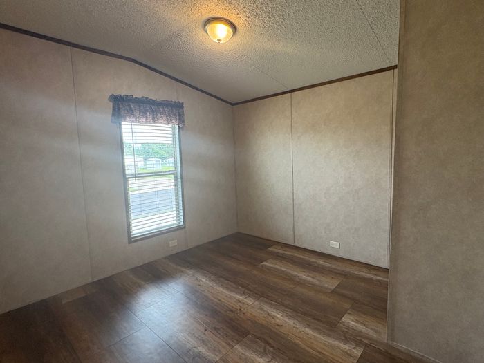 Pine Ridge Est. - Unit 719 - Interior, Bedroom