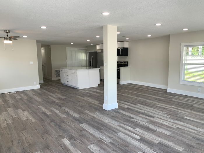 Endless Summer RV Resort - Unit 3 - Interior