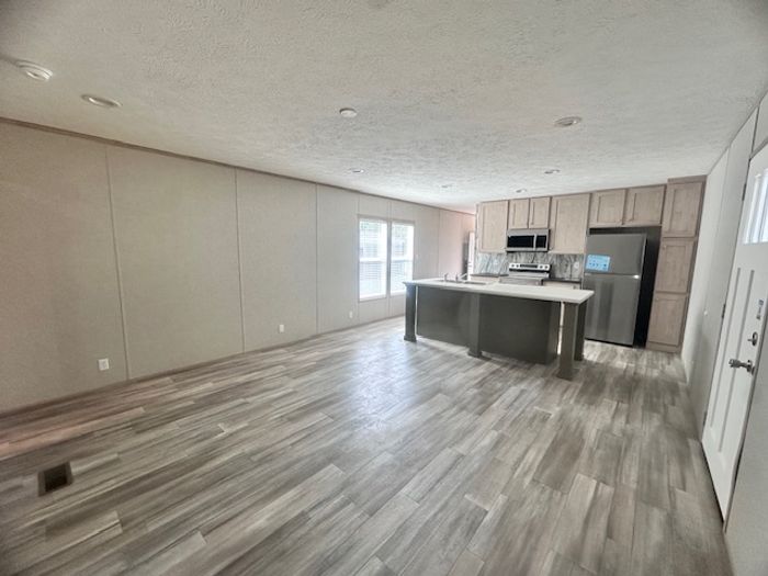 Lakeside NC (GCI) - Unit 1966 - Interior