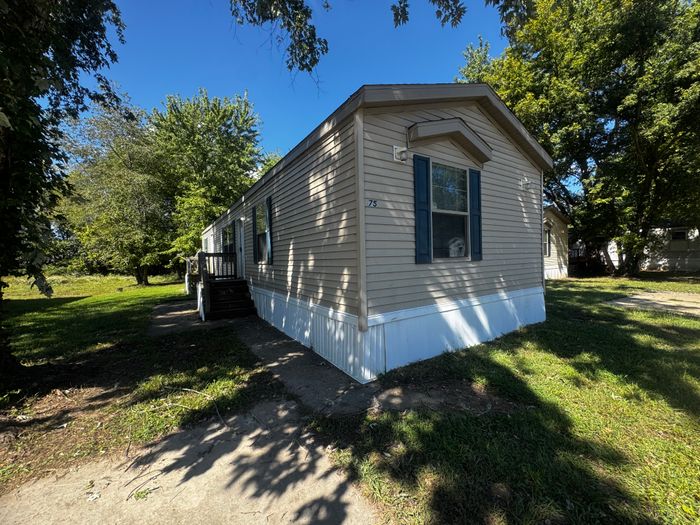 The Orchards/Paradise - Unit 75 - Exterior, Street View