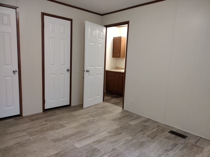 Pasadena MHC - Unit GEN2442 - Interior