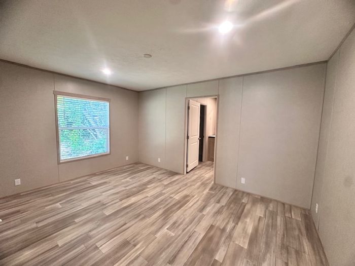 Lakeside NC (GCI) - Unit 1966 - Interior