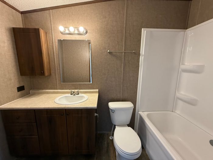 Evergreen MHP - Unit 148 - Bathroom