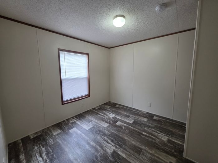 Pasadena MHC - Unit MAM3393 - Bedroom