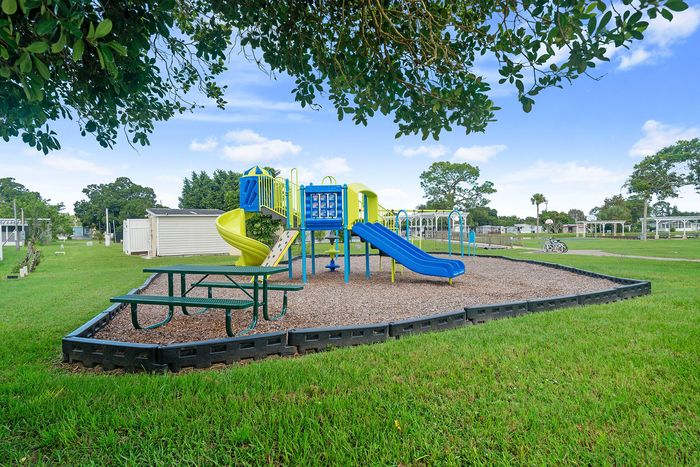 Lakewood Village MHC and RV Resort - Unit 98