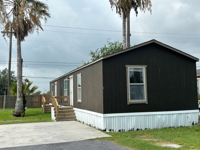 Rio MH - Unit 7 - Exterior