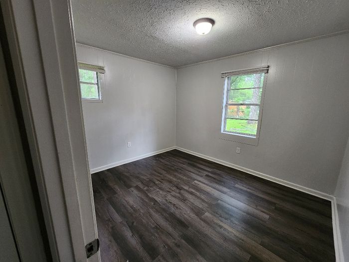 Eagles MHP - Unit 506 - Bedroom
