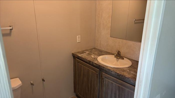 Vermillion MH and RV Park - Unit 101 - Bathroom